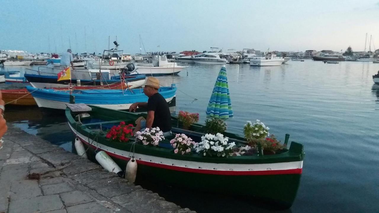 Casa Maritri Locazione Turistica Hotel Marzamemi Eksteriør billede